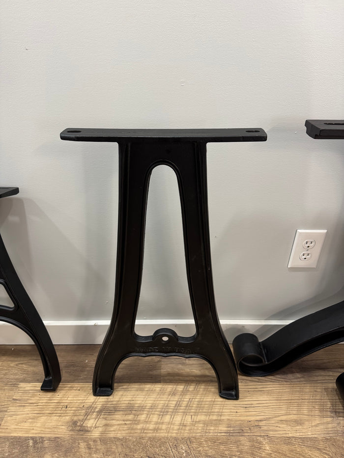 Grade B Table Legs (Slightly Defectives)
