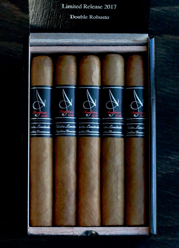 Angelenos Double Robusto