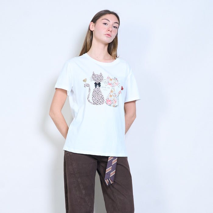 Animalia edit floral and leopard cat graphic "Love in Paris" printed t shirt wholesale