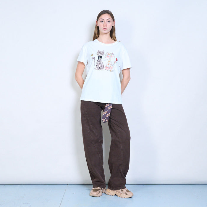 Animalia edit floral and leopard cat graphic "Love in Paris" printed t shirt wholesale