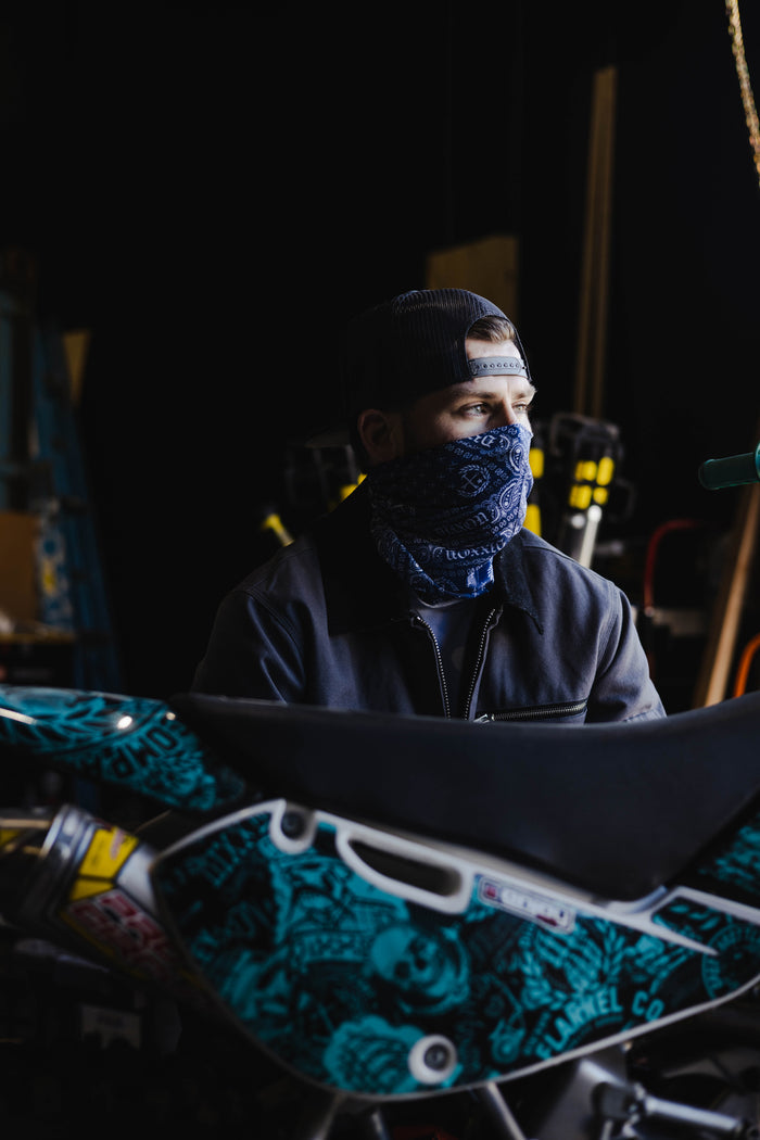 Bandana Neck Gaiter - Navy / White