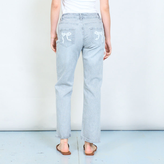 Basic lightgray jeans with back pocket bow embroidery wholesale