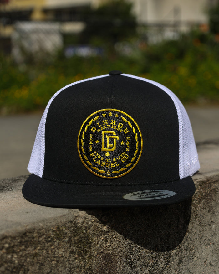 Class Flat Bill Snapback - Black / Gold