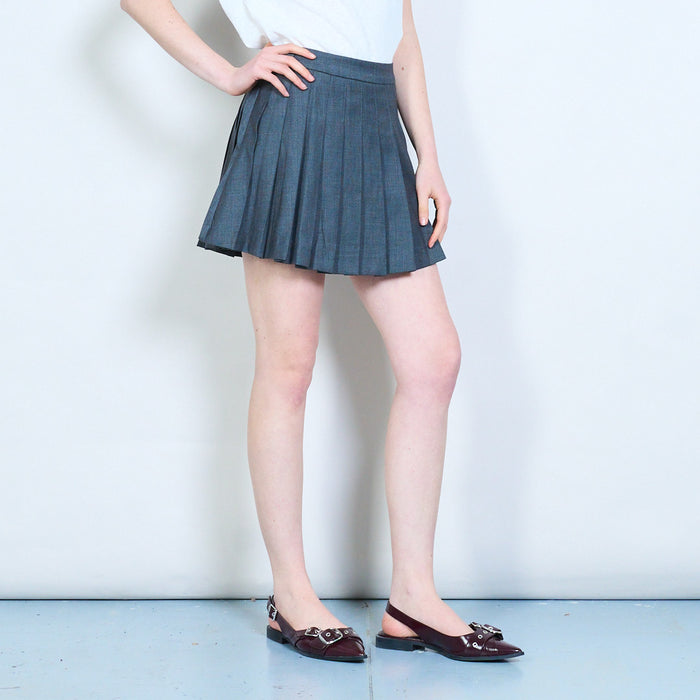 Classic pleated mini skirt with inner shorts lining wholesale