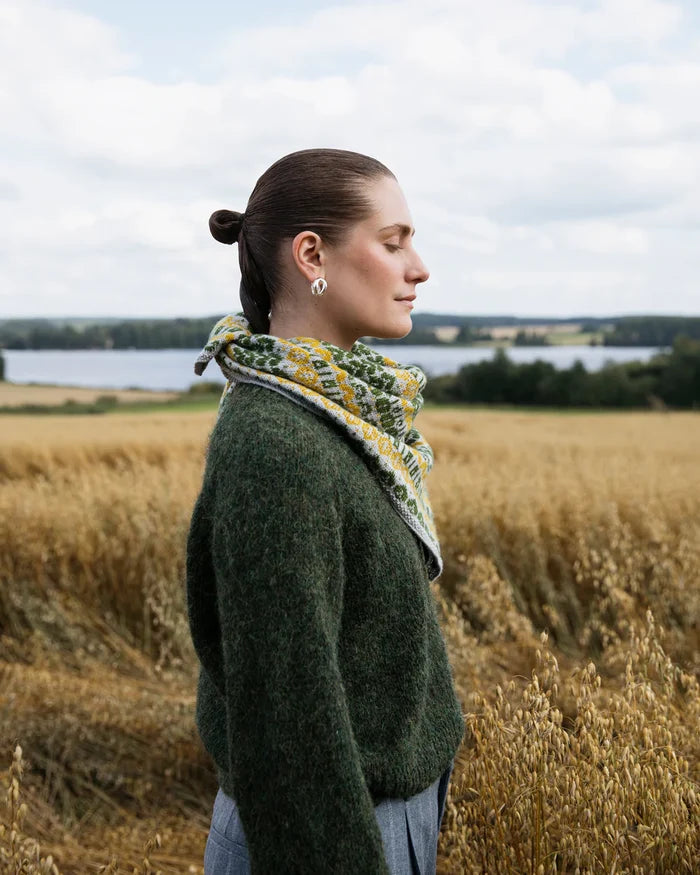 Cultivate: Knitting the Beauty of Nature by Dee Hardwicke & Jonna Helin