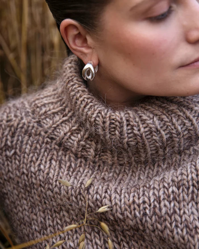 Cultivate: Knitting the Beauty of Nature by Dee Hardwicke & Jonna Helin