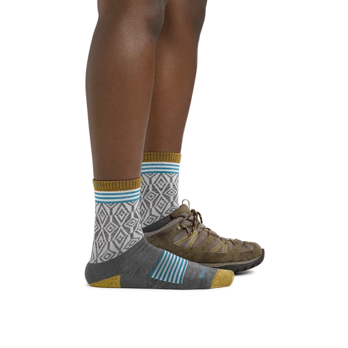 Darn Tough Women's Sobo Micro Crew Lightweight Hiking Sock