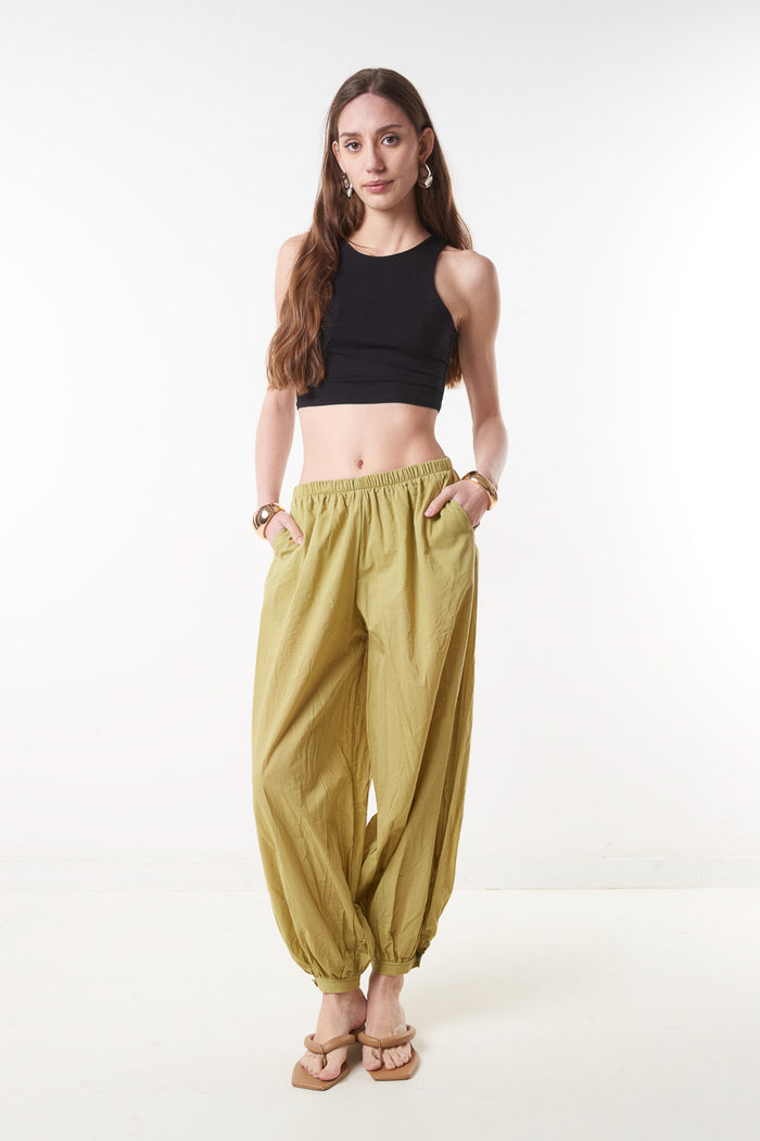 Elastic waist relaxed fit cuffed ankle trousers wholesale