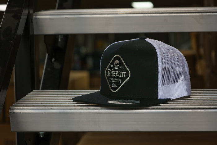 Lore Flat Bill Snapback