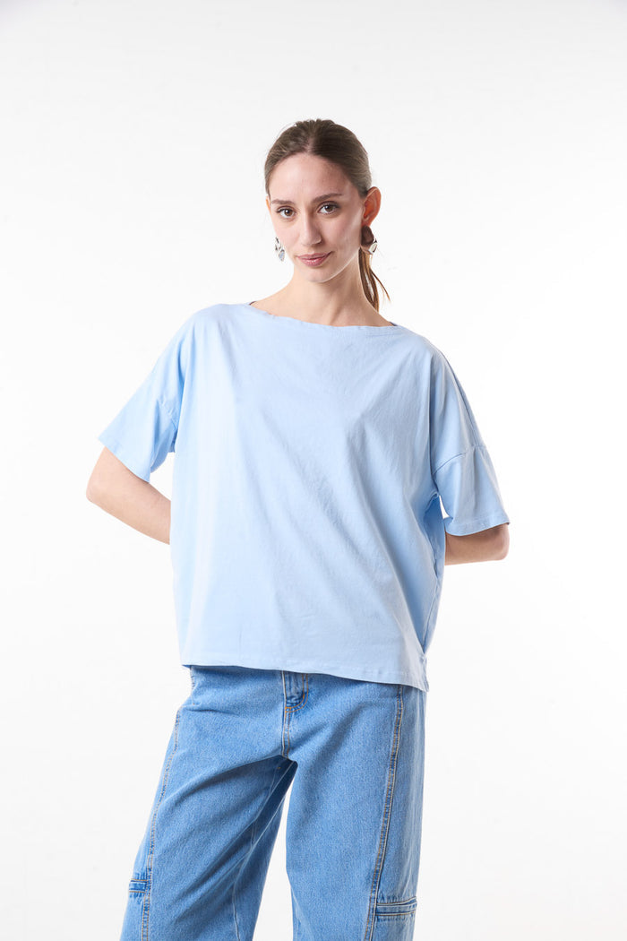 Minimal oversized drop shoulder round neck short sleeve t-shirt wholesale