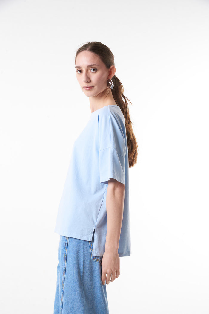 Minimal oversized drop shoulder round neck short sleeve t-shirt wholesale