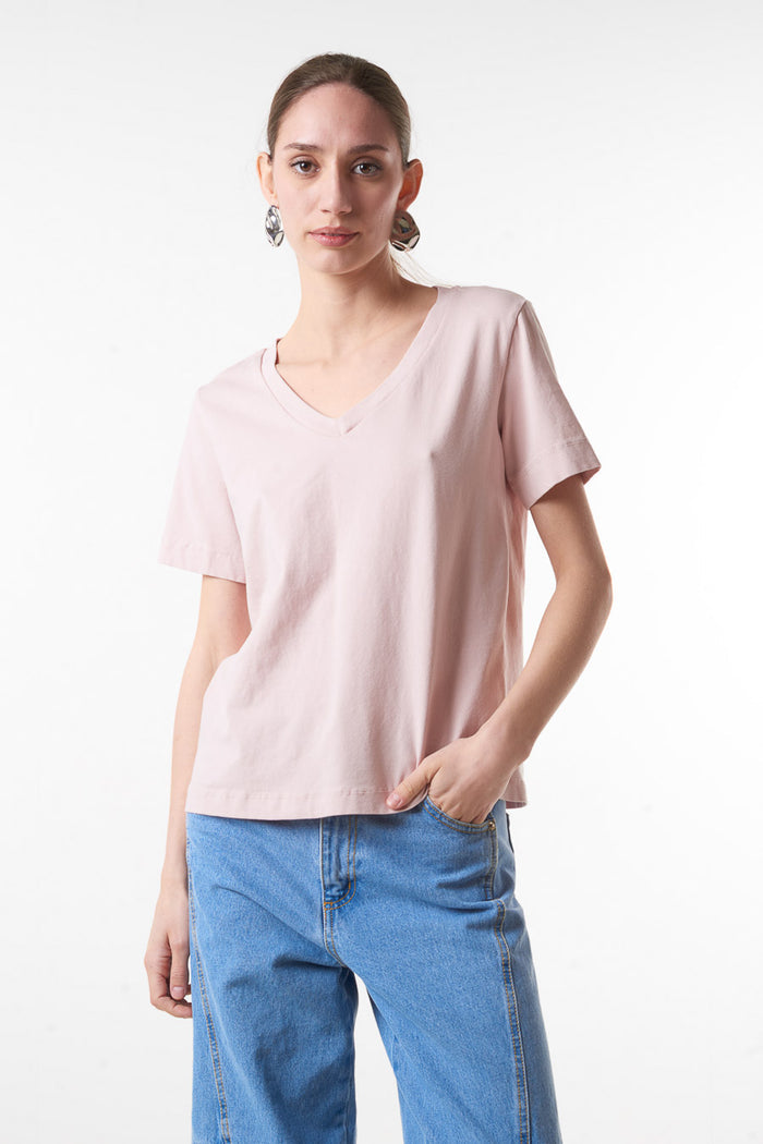 Minimal v-neck relaxed fit short sleeve t-shirt wholesale