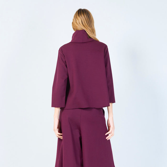 Minimalist turtleneck top wholesale