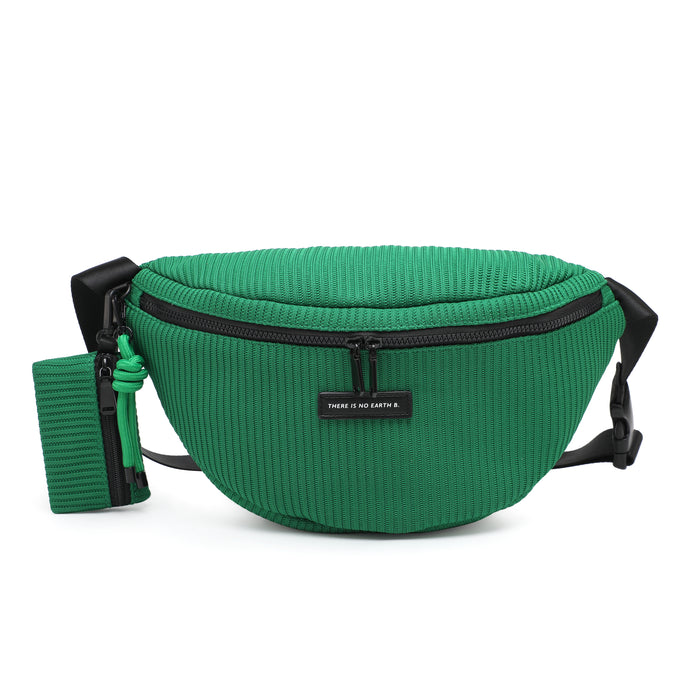 Raffia handbag with ruched handles and fabric flower detail wholesale