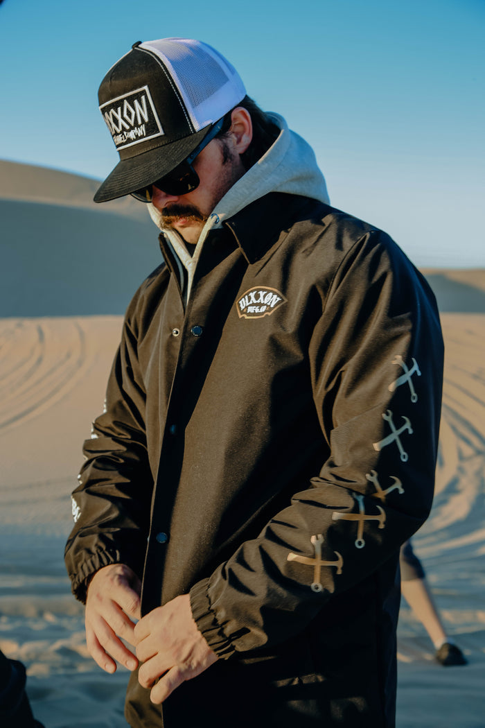 Salty Patch Coaches Jacket - White/Gold / Black