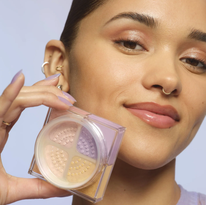 Set It Bright Powder Quad - Medium-Tan