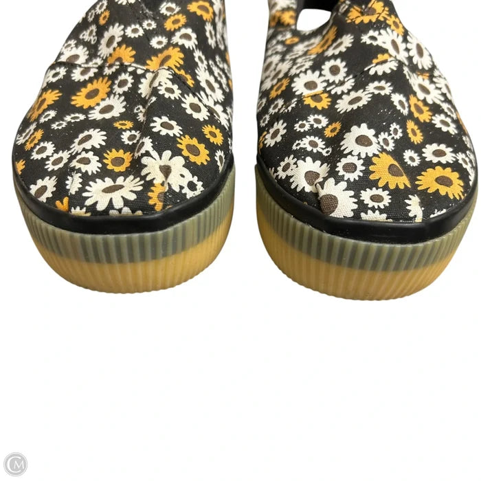 Shoes Sneakers Platform By Toms In Floral Print, Size: 12