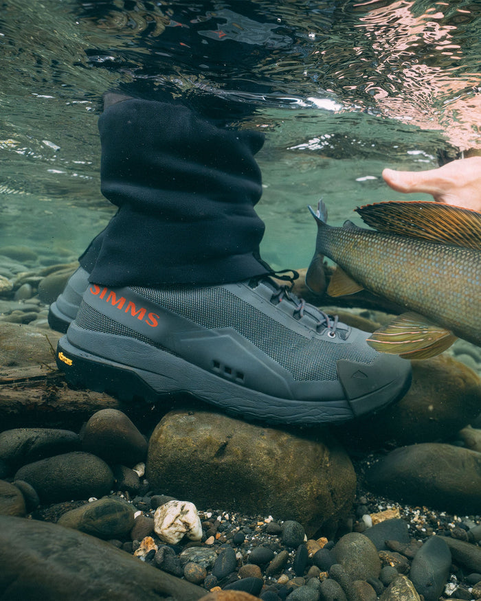 Simms FLYWEIGHT BOOT - VIBRAM STEEL GREY