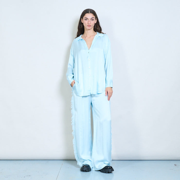 Soft drape minimalist button-front longline blouse wholesale