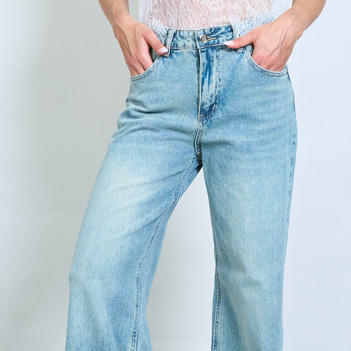 Straight-leg vintage wash denim jeans wholesale