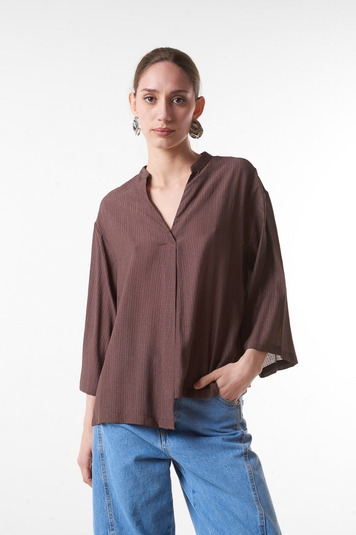 Textured v neck loose fit three quarter sleeve blouse wholesale