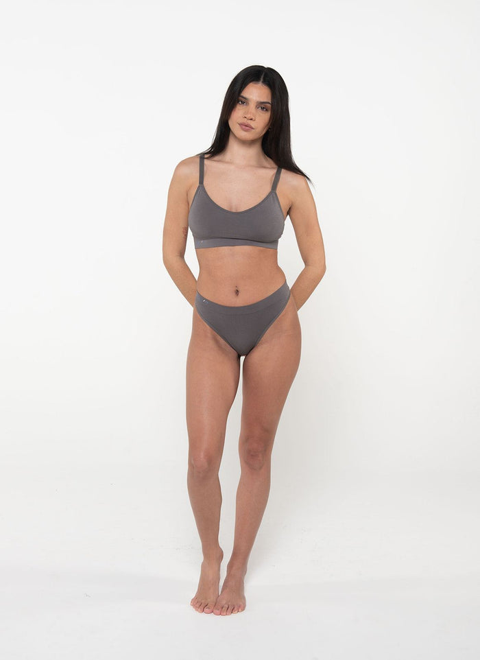The Everyday Crop – Slate | Nat'v Basics