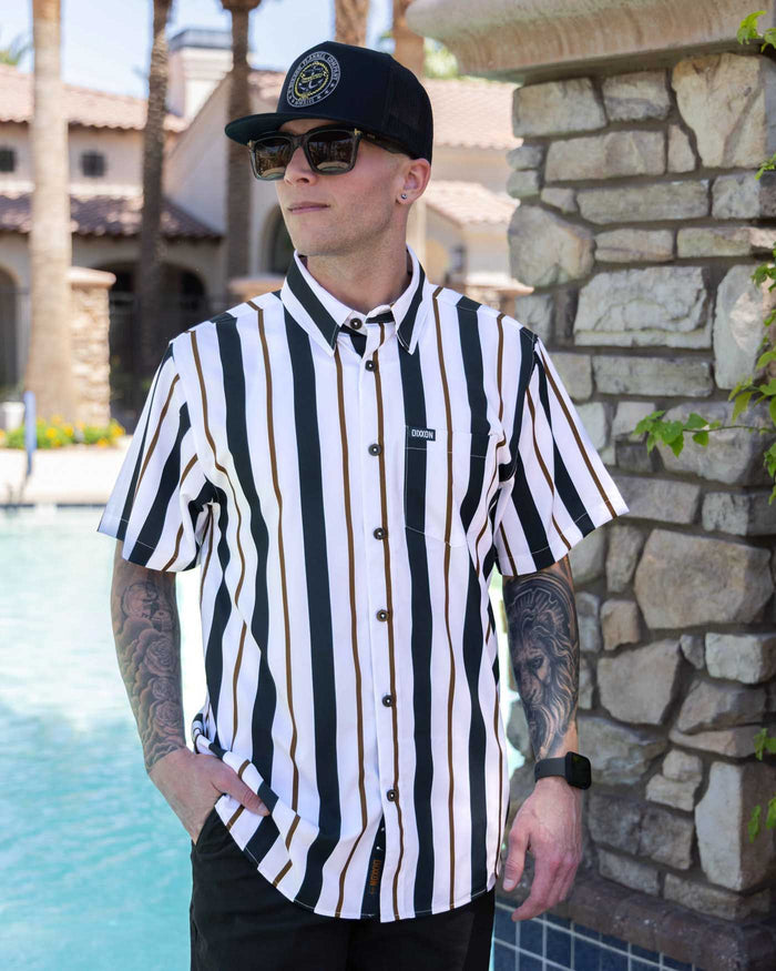 The Marina Short Sleeve Party Shirt - Navy / White