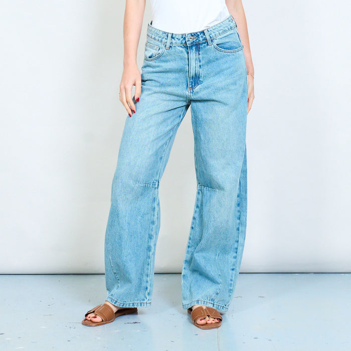 Vintage wash denim jeans with sculpted knee panel seams wholesale